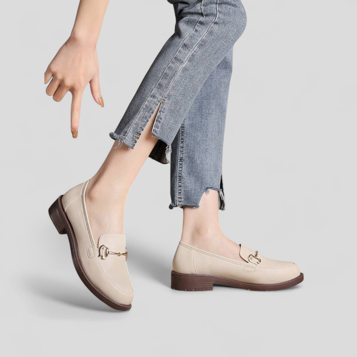 Nélida | Mocasín