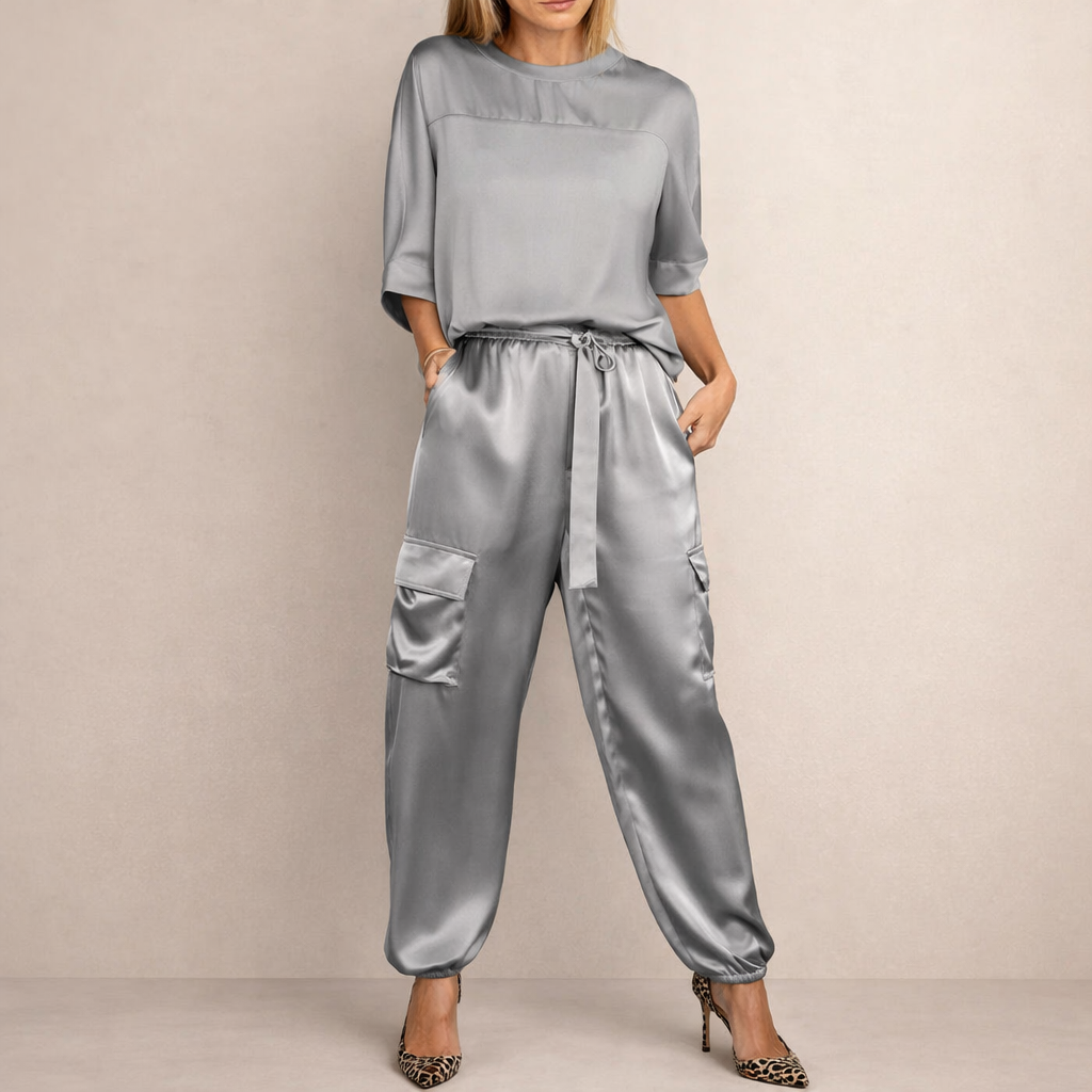 Clara™ | Lahtine satiinist cargo komplekt