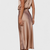 Rina Elegantne Drapeeritud Kaelusega Kleid