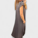 Zairelle – elegantsed plisseeritud kleidid