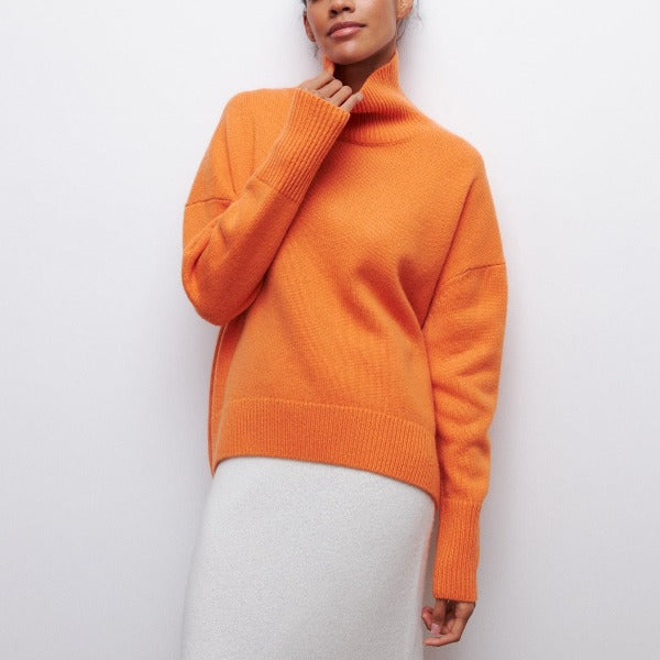 Katrielle – elegantne sviiter naistele