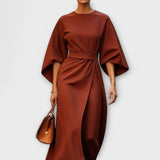 Sonia - Elegantne kleit koos varrukatega