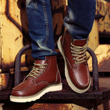 William™ | Talvised Retrobotsad