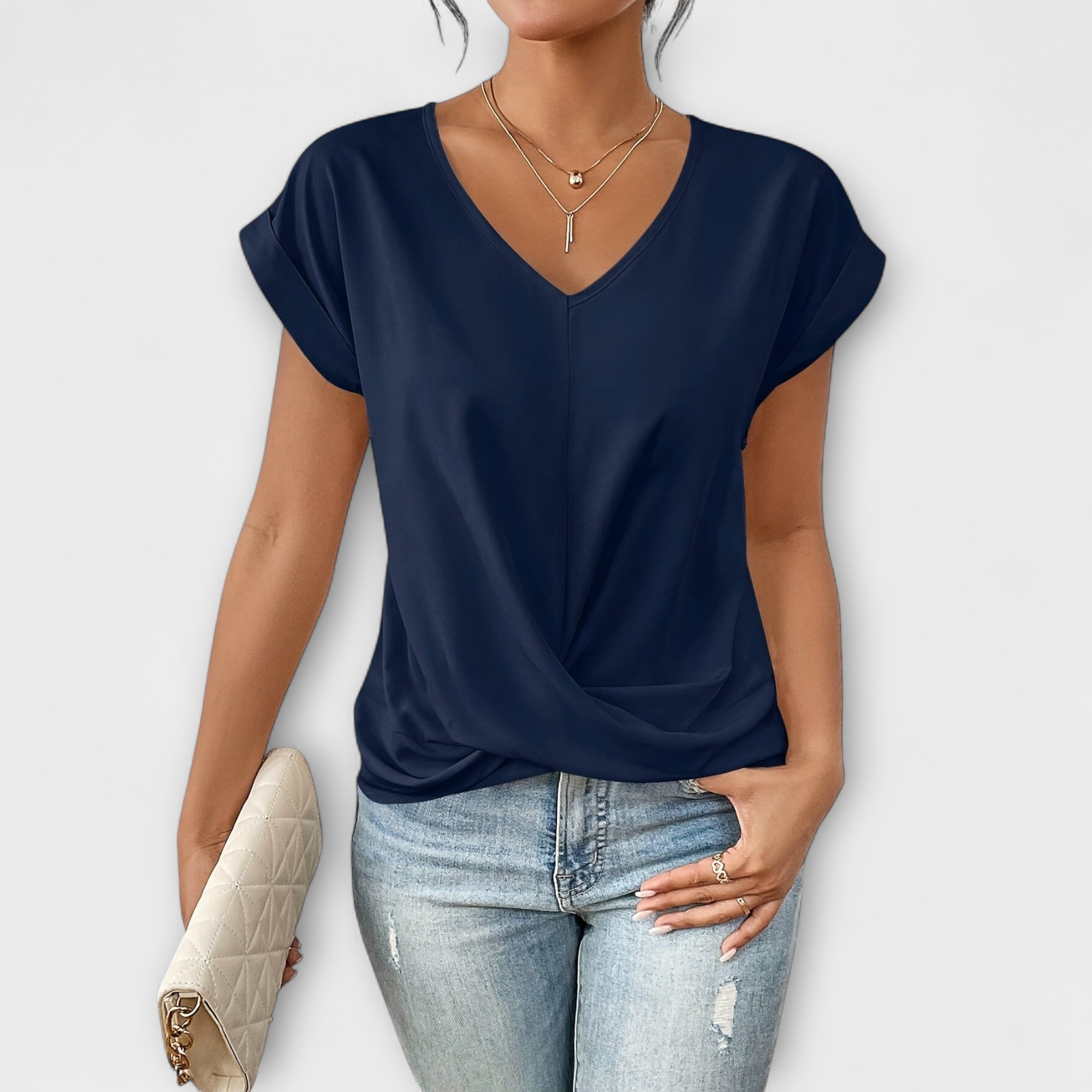 Eloise - V-kaelusega top ja sõlme detail