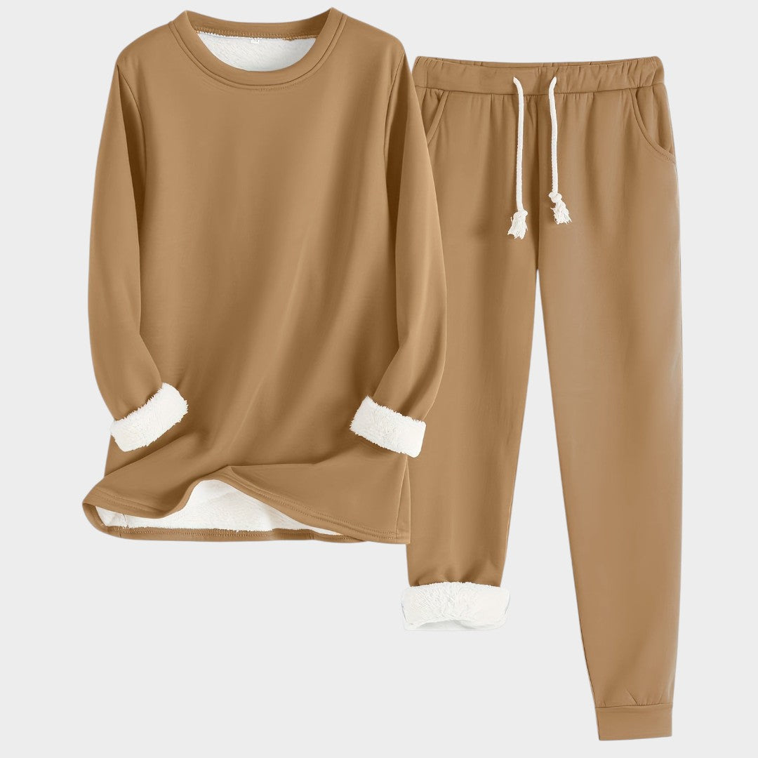 Karina™ | Mugav puhke komplekt