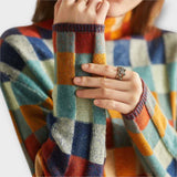 Erika – patchwork mustriga sviiter