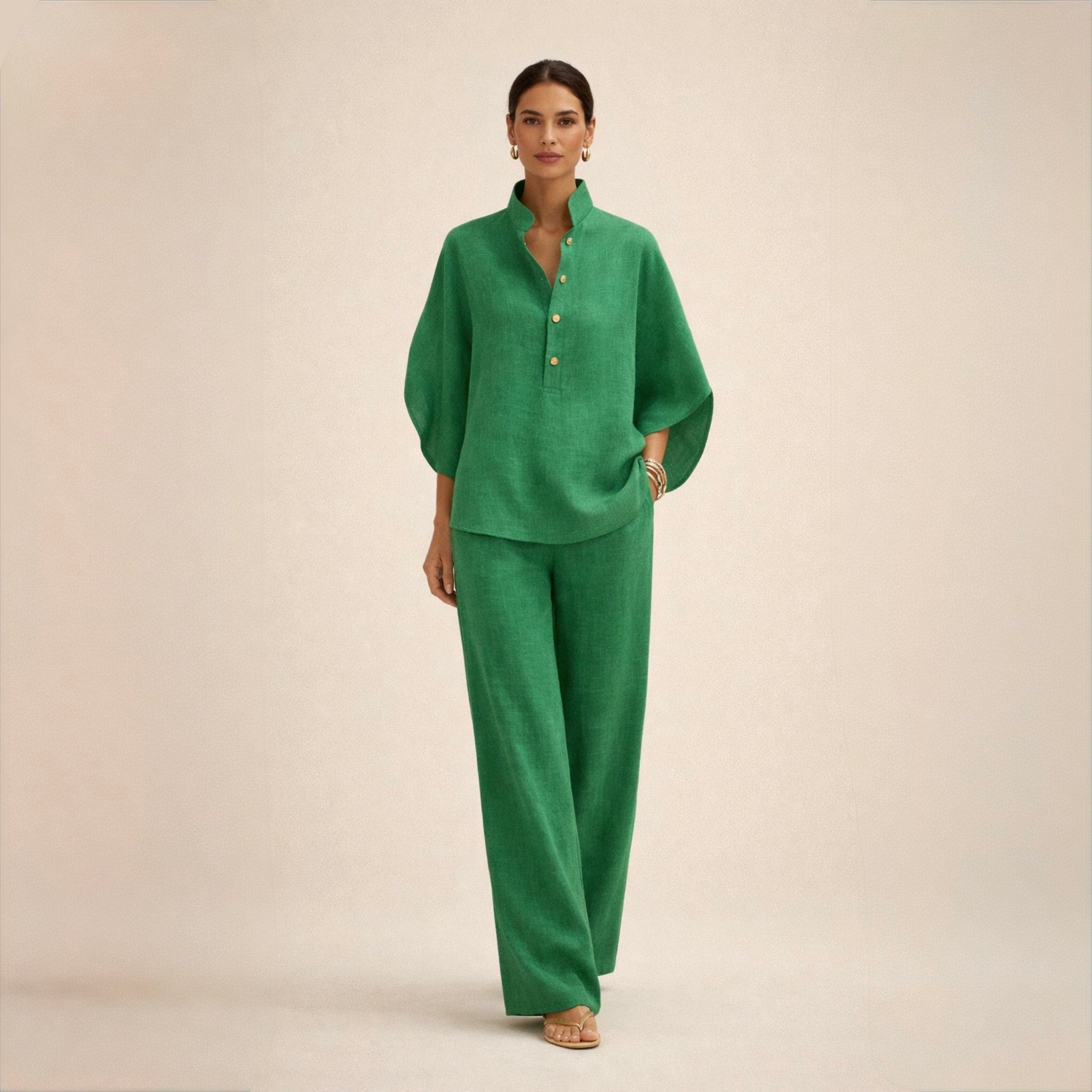 Maria™ | Looduslikest kiududest vabalt langev komplekt